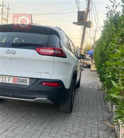 جیپ شیرۆکی